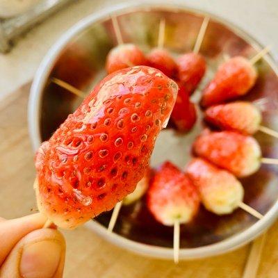 草莓干的做法，草莓干的做法空气炸锅（脆脆爽爽的冰糖草莓）