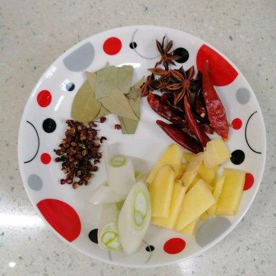 甜酸排骨怎么做，甜酸排骨的做法大全（这道糖醋排骨简单成这样）