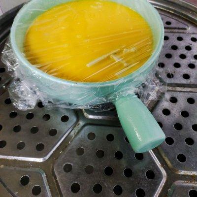 蒸虾仁鸡蛋羹教程，怎样用虾仁蒸鸡蛋羹（超爽滑的虾仁鸡蛋羹）