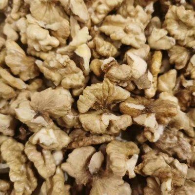 蜂蜜核桃仁的做法，自制蜂蜜核桃仁的做法大全家常（这土蜂蜜琥珀核桃连吃3天了）