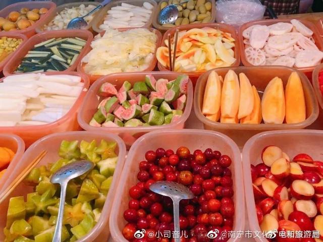 南宁特产有哪些，南宁特产有哪些可以带走的特产（南宁必打卡的特色小吃美食）