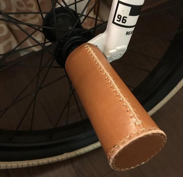 植鞣皮是什么，植鞣皮是什么材质（日式风财布、雕花皮具总被认为脏且粗狂）