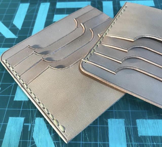 植鞣皮是什么，植鞣皮是什么材质（日式风财布、雕花皮具总被认为脏且粗狂）