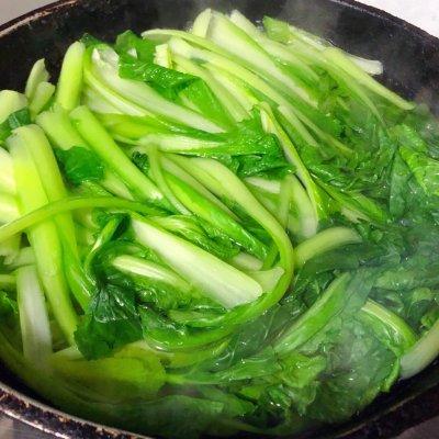 小白菜怎么做好吃，好吃下饭的#福气年夜菜#蒜蓉小白菜几分钟就学到手