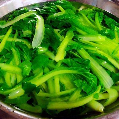 小白菜怎么做好吃，好吃下饭的#福气年夜菜#蒜蓉小白菜几分钟就学到手