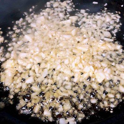 小白菜怎么做好吃，好吃下饭的#福气年夜菜#蒜蓉小白菜几分钟就学到手