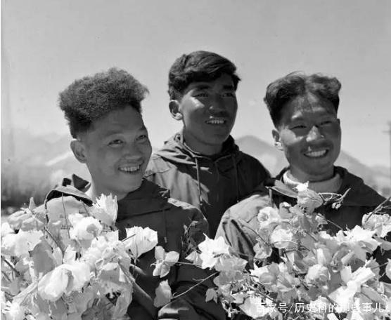 珠穆朗玛峰第一个登顶的人是谁，第一个登上珠穆朗玛峰峰顶的人是谁（百年瞬间丨中国人首次登顶珠峰）