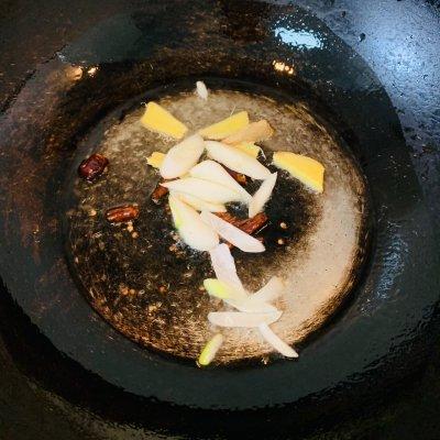 鸡胗子怎么做好吃，凉拌鸡胗怎么做好吃（家喻户晓的孜然鸡胗）