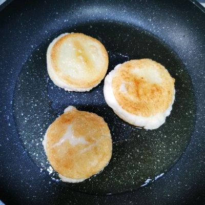 红糖糍粑怎么做，红糖糍粑怎么做好吃又简单视频（#福气年夜菜#红糖糍粑～2块钱在家做）