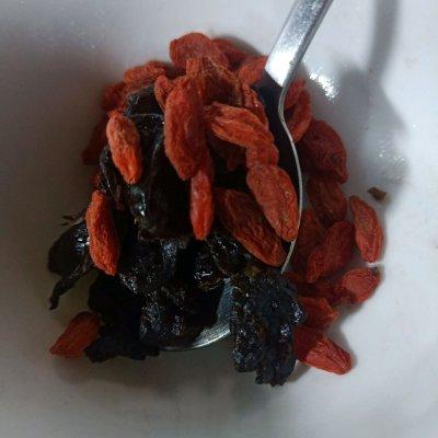 红豆酒酿圆子的做法，红糖酒酿圆子的做法（一定要收藏的黑糖姜丝酒酿小圆子）