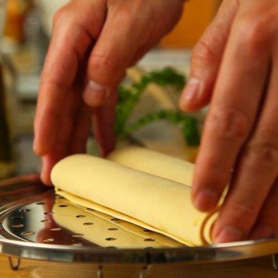 好吃的卷煎可以这样做，卷煎怎么做（东北卷煎这样做好看好吃又解馋）