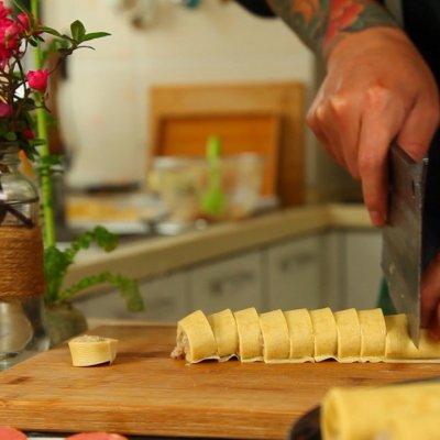 好吃的卷煎可以这样做，卷煎怎么做（东北卷煎这样做好看好吃又解馋）