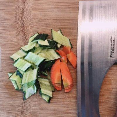 豆腐泡怎么做好吃，炸豆腐泡怎么做好吃（正宗地道的拌豆腐泡做法）