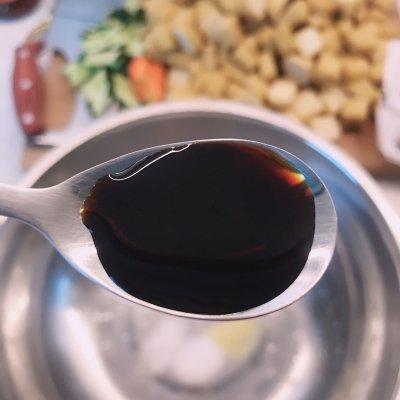 豆腐泡怎么做好吃，炸豆腐泡怎么做好吃（正宗地道的拌豆腐泡做法）