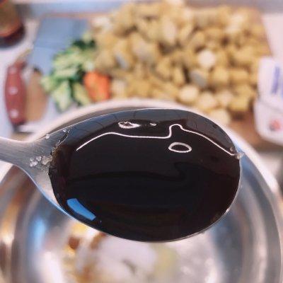 豆腐泡怎么做好吃，炸豆腐泡怎么做好吃（正宗地道的拌豆腐泡做法）