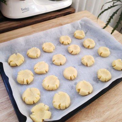黄油饼干制作方法，怎么做黄油饼干的方法（酥到掉渣的玛格丽特饼干）