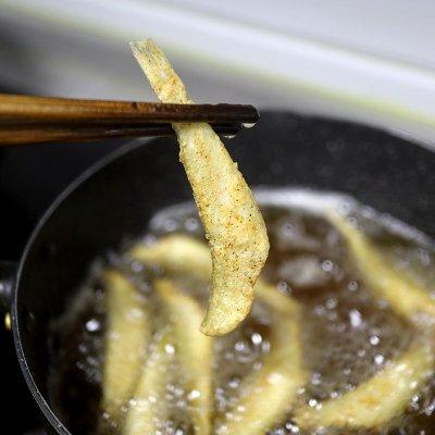 沙丁鱼的做法家常做法，沙丁鱼怎么做好吃做法窍门（这道油炸沙丁鱼比大厨做的还好吃）