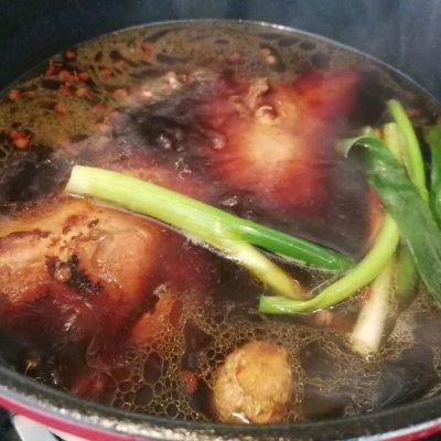 怎样卤鸭子才好吃，卤鸭子怎么做才好吃（夏秋交替吃香卤鸭腿）