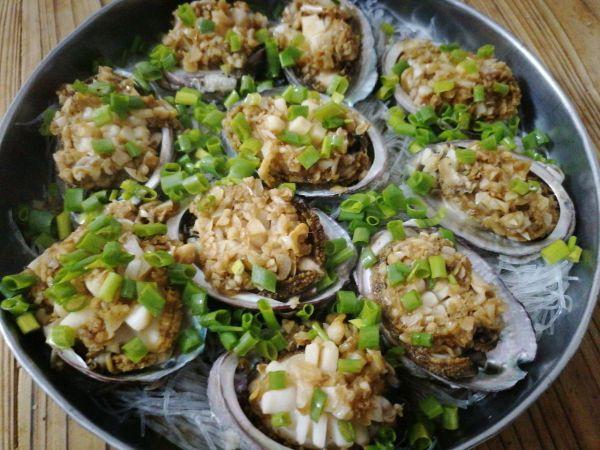 清蒸鲍鱼蒸几分钟最好，清蒸鲍鱼蒜蓉的做法（适合全家的粉丝蒸鲍鱼）