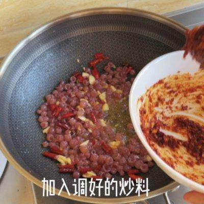 爆炒海灵菇怎么做，鲜海菇怎么炒（这样的辣炒海灵菇你能吃多少）