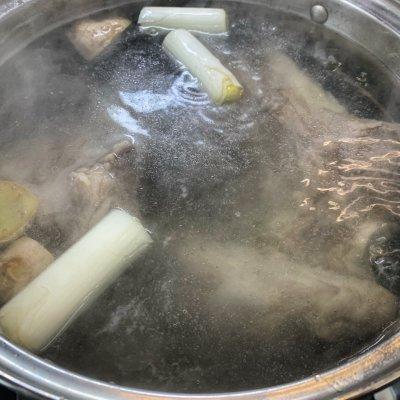 羊腿肉的做法大全，羊腿肉最好吃的做法（1豪情手抓<手把>羊肉）