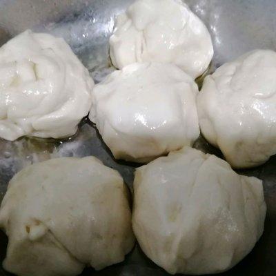 大量小葱可以做什么菜，小葱可以用来做什么菜（自种小葱做的葱油饼要美味）