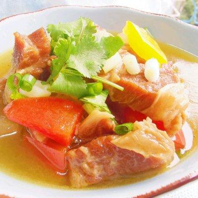 家常牛肉烧萝卜怎么做，牛肉烧萝卜怎么做家常做法（李孃孃爱厨房之一一白萝卜烧牛肉）