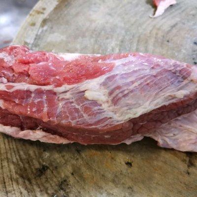 家常牛肉烧萝卜怎么做，牛肉烧萝卜怎么做家常做法（李孃孃爱厨房之一一白萝卜烧牛肉）