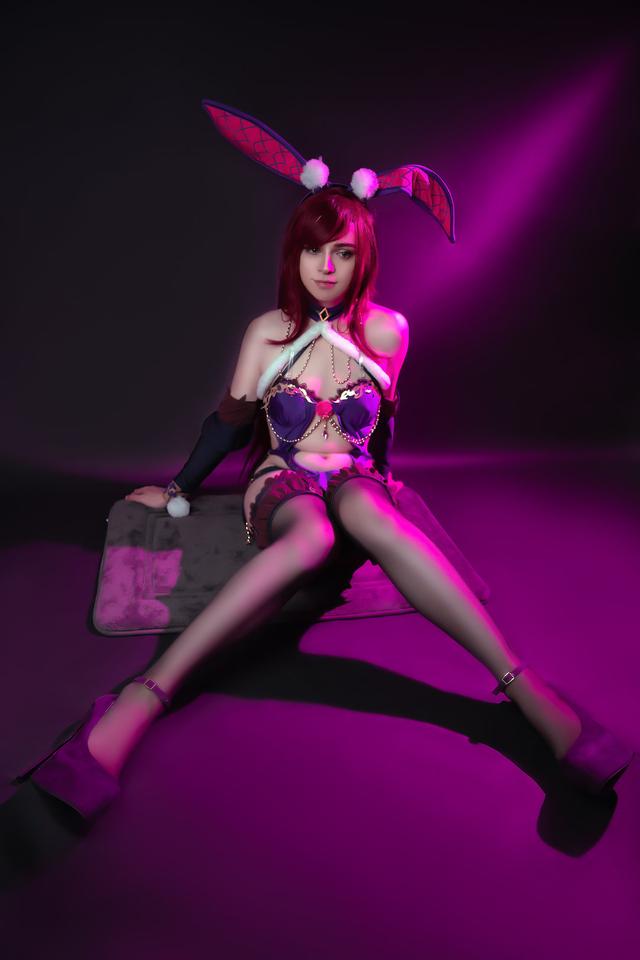 女装大佬sneaky写真图集，LOL女装大佬Sneaky新照