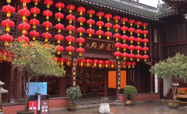 上海城隍庙怎么走，上海城隍庙旅游区（上海城隍庙春节期间恢复对外开放）