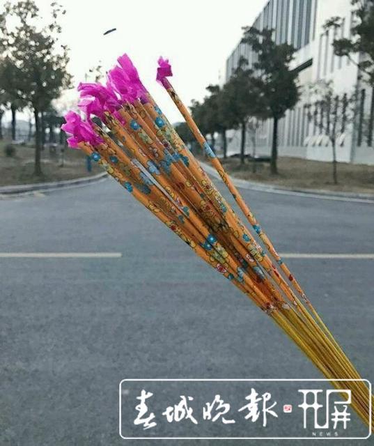 鞭炮的种类名称大全,儿童鞭炮烟花种类名称(小孩子玩的烟花种类有哪些