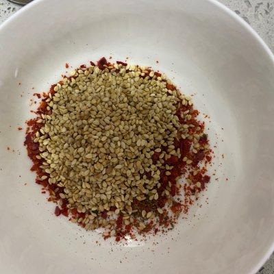 口水鸡是哪个地方的菜，口水鸡（口水鸡一天不吃就馋）