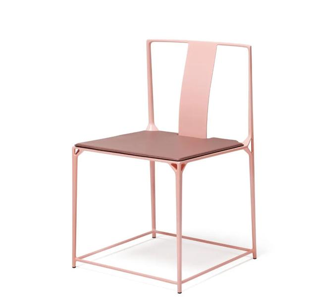 2月14情人节送什么，2月14号情人节送什么礼物（情人节最佳送礼列表借你抄）