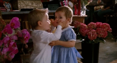 2月14情人节送什么，2月14号情人节送什么礼物（情人节最佳送礼列表借你抄）