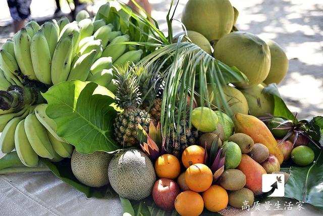 梨可以放冰箱保鲜吗，梨可以放冰箱冷藏吗（冰箱里不能放的5种“食物”）