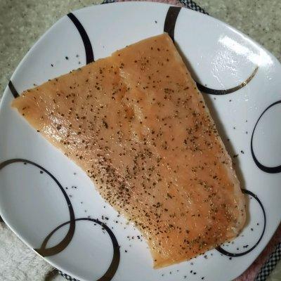 干煎三文鱼做法，我家夏天只做香煎三文鱼