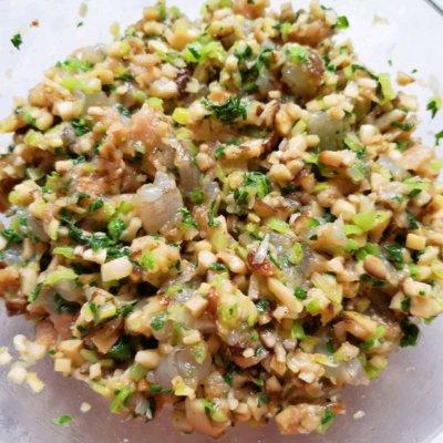 香菇虾仁饺子的做法，香菇虾饺子馅做法大全（香菇虾仁饺子#钟于经典传统味#）