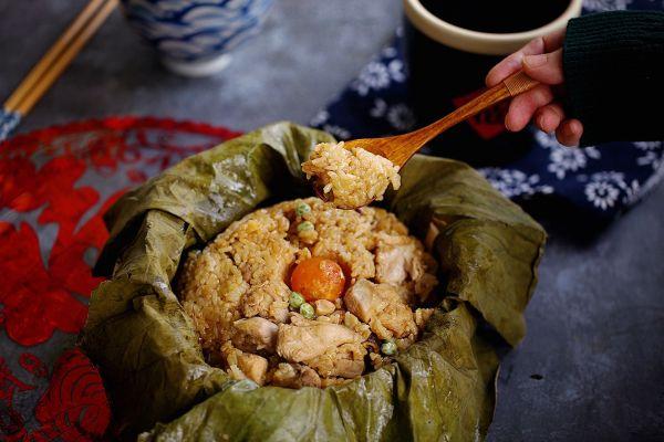 正宗荷叶鸡做法配料，成品荷叶鸡的吃法（我一年四季都想吃）