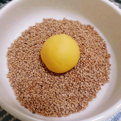 如何做炸糯米团，炸糯米油团怎么做（今天我吃光5碗饭的秘诀是南瓜糯米麻团...）