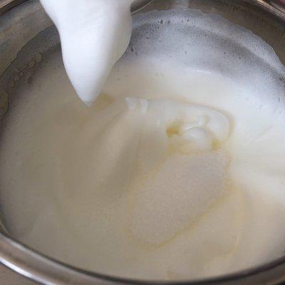 黄油可以做什么美食，用黄油可以做什么美食简单（唇齿留香的黄油戚风蛋糕你这么做）