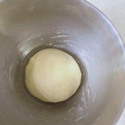 怎么做甜甜圈简单做法，怎么做甜甜圈简单做法不用烤箱（百吃不厌的家庭版甜甜圈）