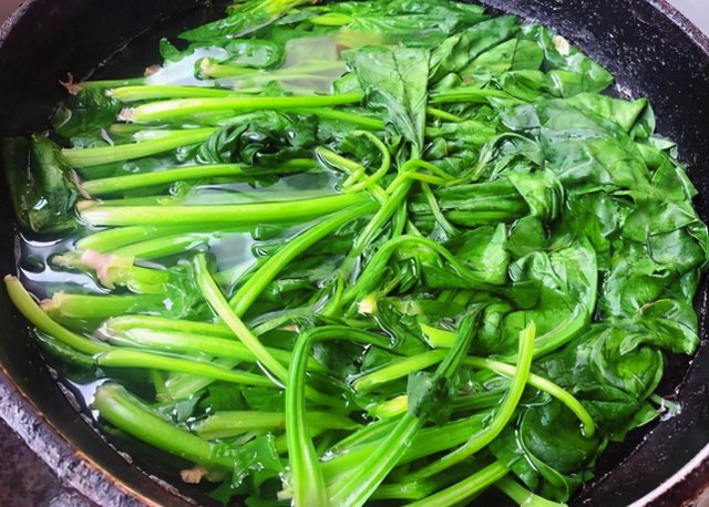 春天的蔬菜有哪些，春天能吃的蔬菜有哪些（开春了这4种蔬菜建议多吃）