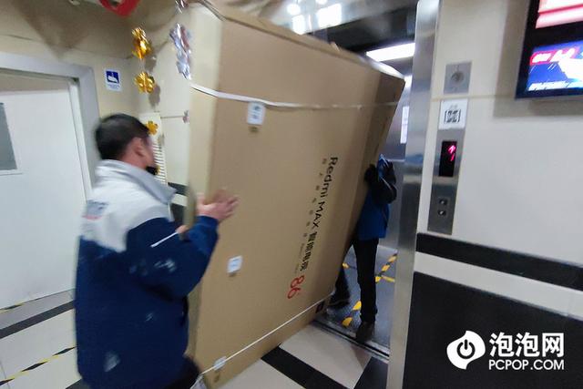 redmi max 86超大屏电视测评，年轻人第一台超大屏电视