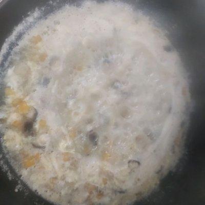 香菇汤怎么做好喝，香菇汤的做法（这香菇山药鸡蛋汤连吃3天了）