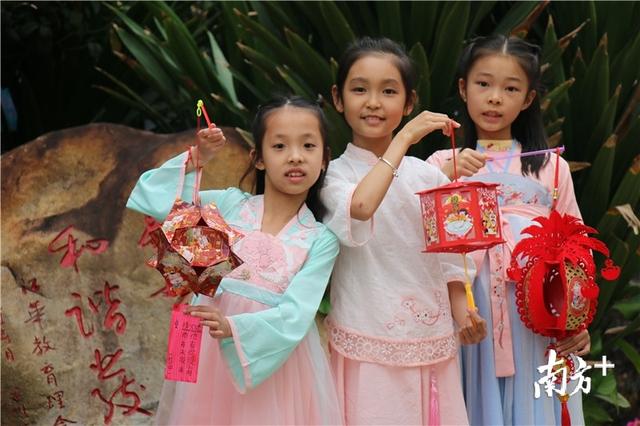 简单折纸：牛头折纸，简单折纸:牛头折纸教程（做花灯、猜灯谜……江门学子花样闹元宵）