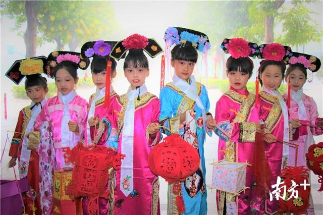 简单折纸：牛头折纸，简单折纸:牛头折纸教程（做花灯、猜灯谜……江门学子花样闹元宵）