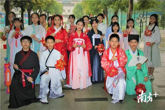 简单折纸：牛头折纸，简单折纸:牛头折纸教程（做花灯、猜灯谜……江门学子花样闹元宵）