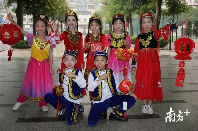 简单折纸：牛头折纸，简单折纸:牛头折纸教程（做花灯、猜灯谜……江门学子花样闹元宵）