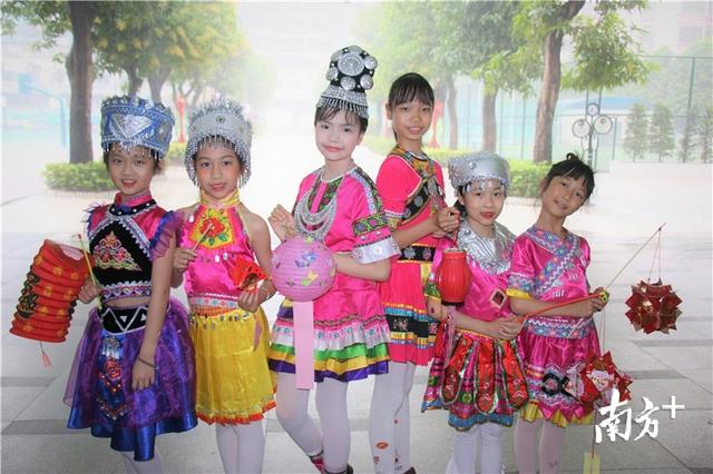 简单折纸：牛头折纸，简单折纸:牛头折纸教程（做花灯、猜灯谜……江门学子花样闹元宵）