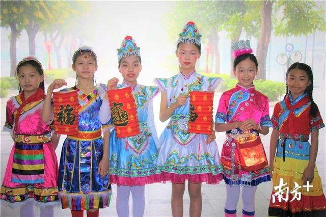 简单折纸：牛头折纸，简单折纸:牛头折纸教程（做花灯、猜灯谜……江门学子花样闹元宵）